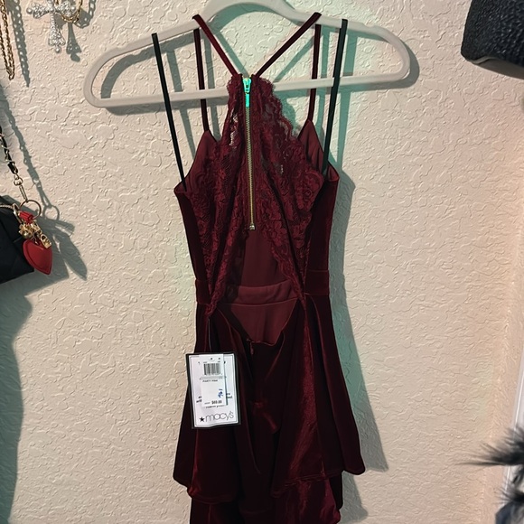 B. DARLIN EXCLUSIVE VELOUR MERLOT FORMAL DRESS - Picture 3 of 8